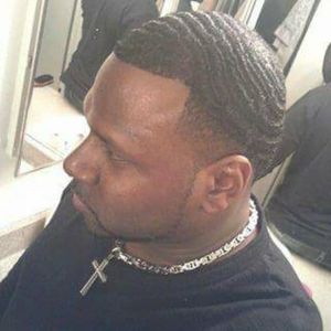 Meet your Posher, Eric